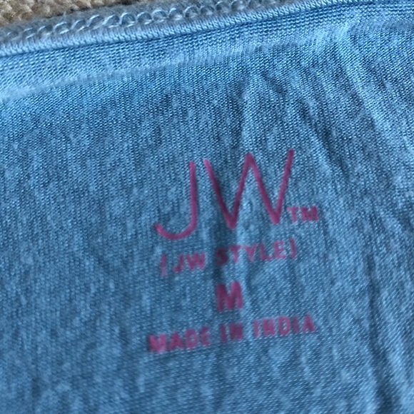 JW Style-Flower 💐Tunic - Picture 2 of 5